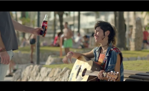 Coca-Cola para espantar a m&aacute; sorte