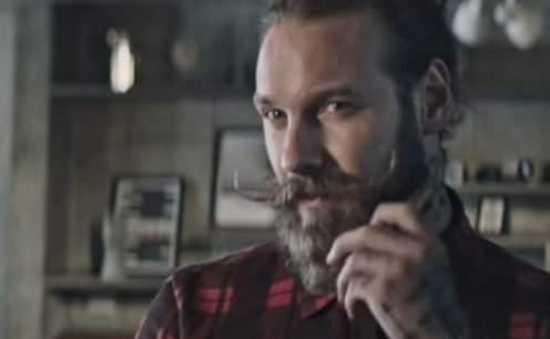 Hipster e Lenhador se encontram em novo comercial da Visa
