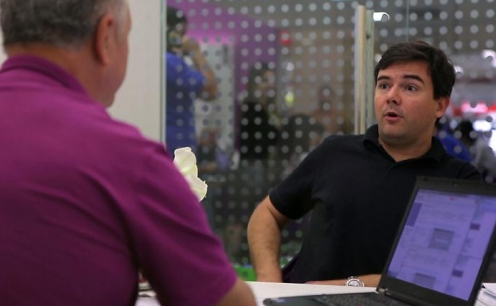 Felip&atilde;o vira "t&eacute;cnico" de operadora 