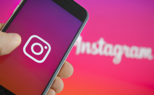 Fa&ccedil;a compras pelo Stories! 