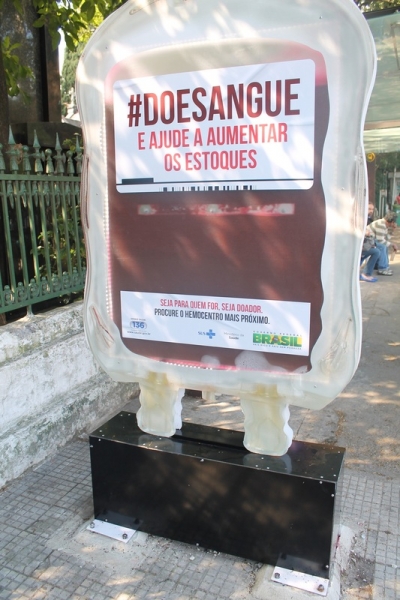 Bolsas de sangue incentivam doa&ccedil;&otilde;es