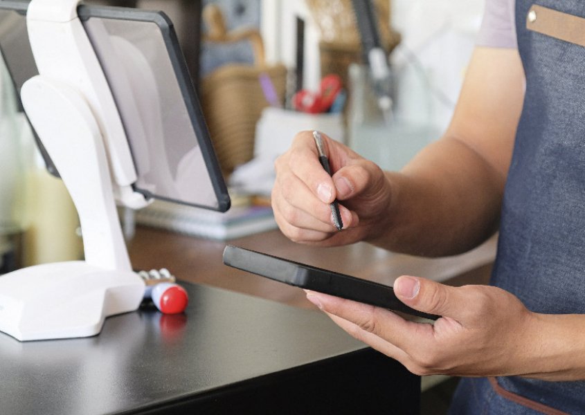 Comunica&ccedil;&atilde;o com o cliente: 4 dicas para fazer isso da maneira correta! 