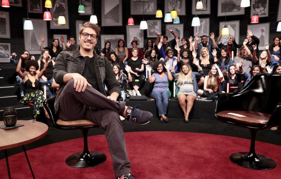 F&aacute;bio Porchat estreia programa no GNT e traz descri&ccedil;&otilde;es de podcast