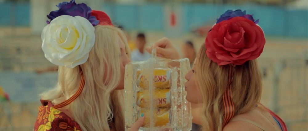 SKOL N&Atilde;O PARA E AGORA OS HOMENAGEADOS S&Atilde;O OS RUSSOS